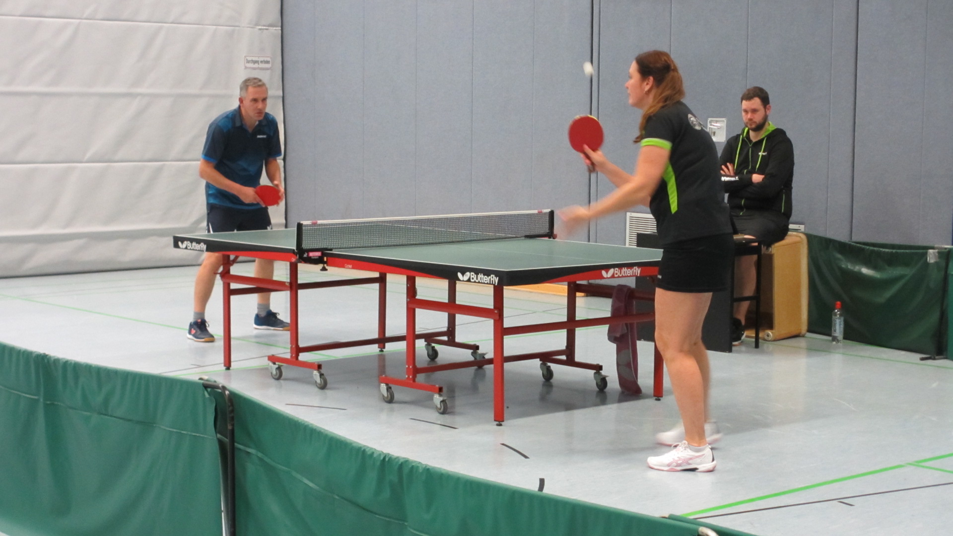 Torsten in Erwartung des Aufschlags